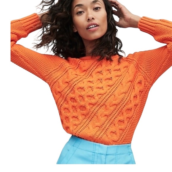 j.crew Sweaters - J.Crew Diagonal cable-knit crewneck Womens's Size S Sweater Cottage-core